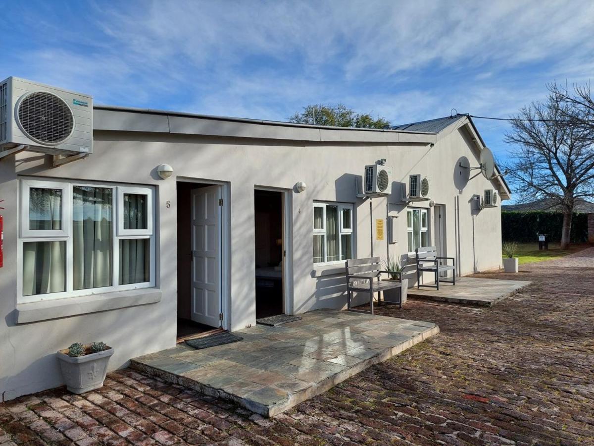 Aloes Guest House 62 On Meintjies Middelburg  Εξωτερικό φωτογραφία