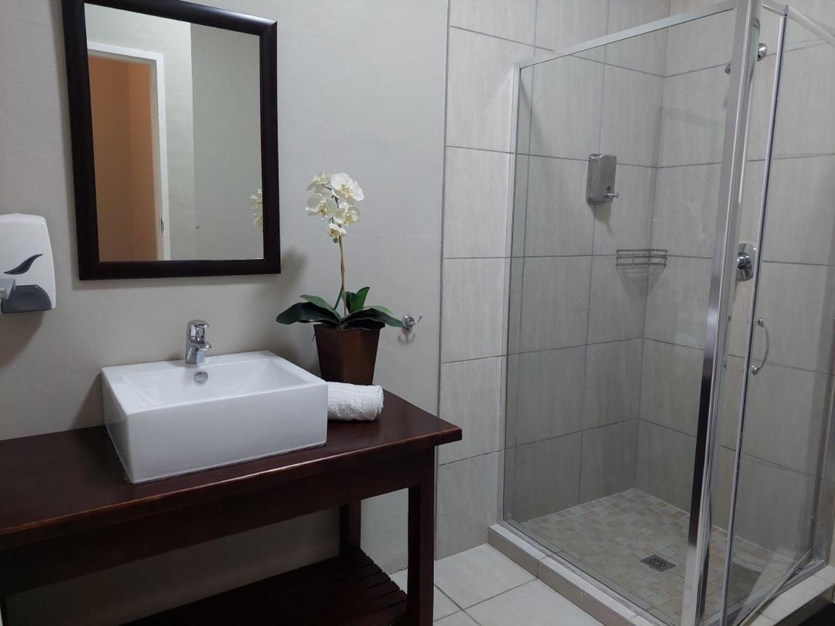 Aloes Guest House 62 On Meintjies Middelburg  Εξωτερικό φωτογραφία