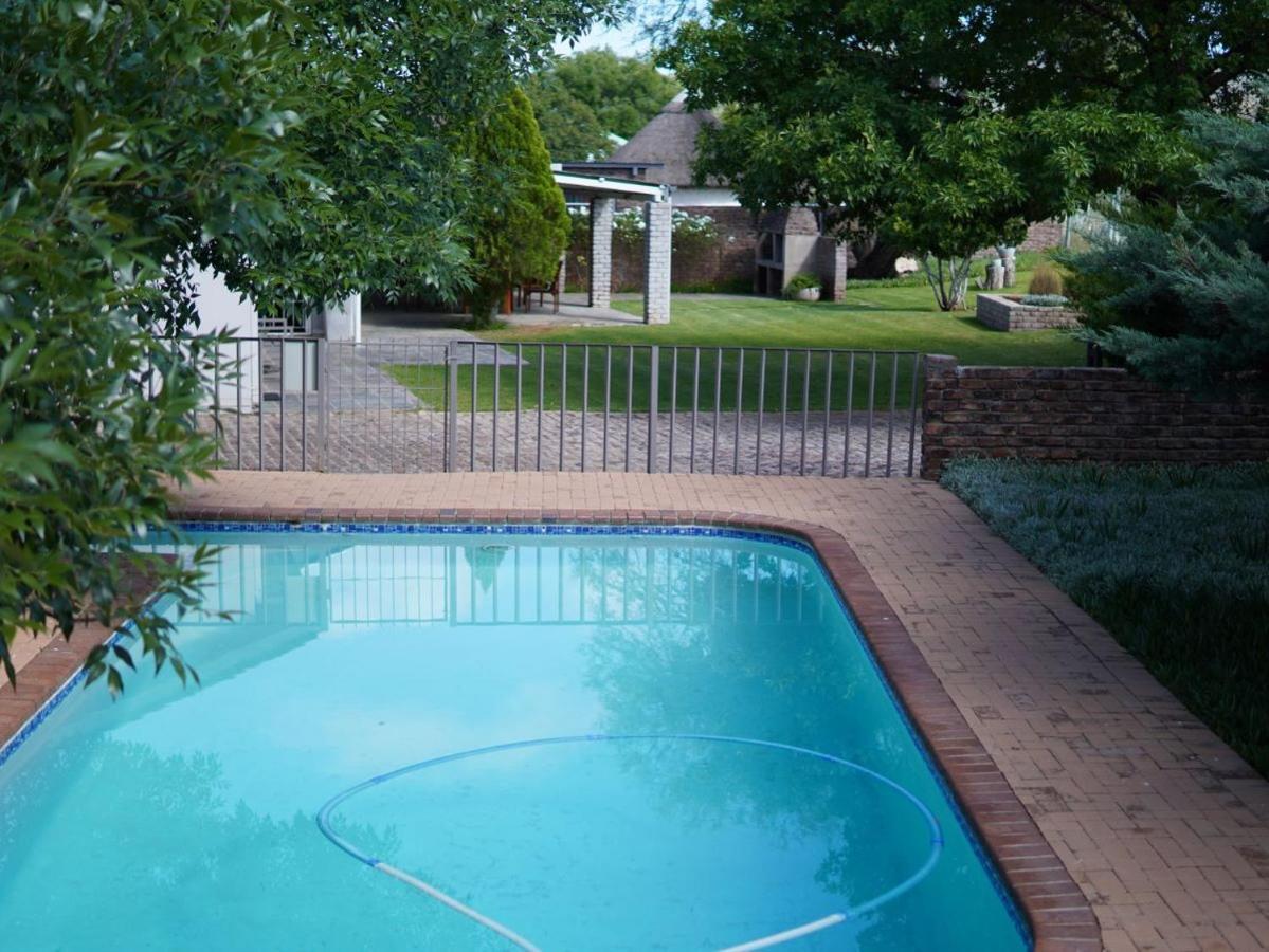 Aloes Guest House 62 On Meintjies Middelburg  Εξωτερικό φωτογραφία