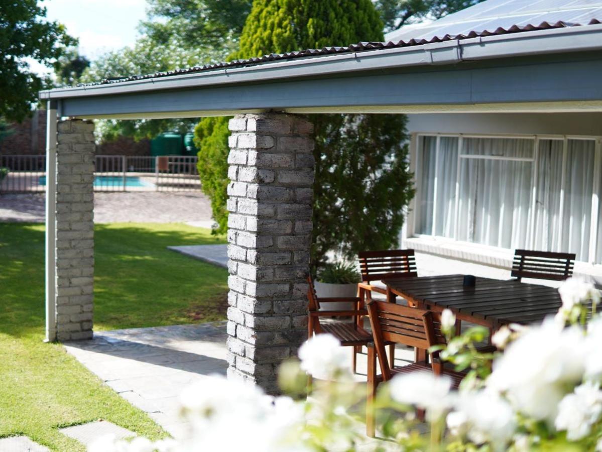 Aloes Guest House 62 On Meintjies Middelburg  Εξωτερικό φωτογραφία